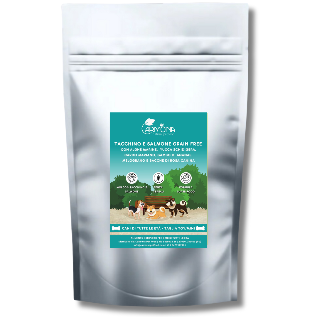 CANI TAGLIA MINI - MULTIPROTEINA TACCHINO E SALMONE con alghe marine, yucca schidigera, cardo mariano, gambo di ananas, melograno e bacche di rosa canina - 3 Kg